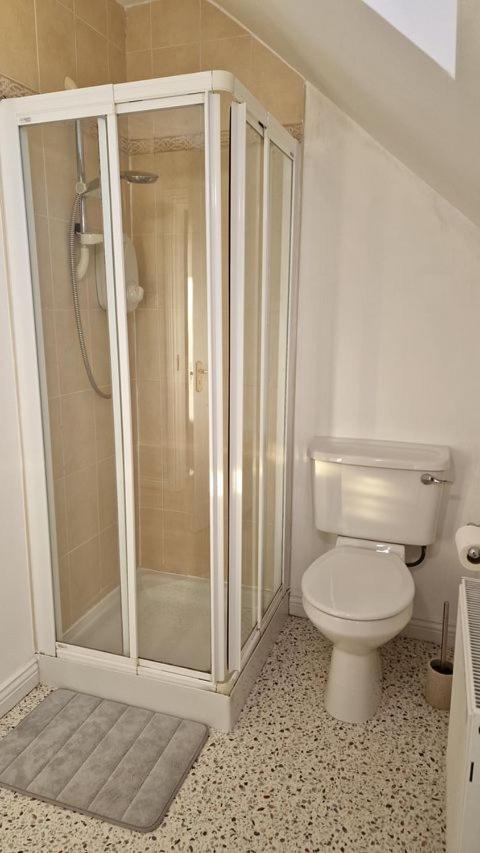 Cosy 3 Bedroom All Ensuites Γκάλγουεϊ Εξωτερικό φωτογραφία